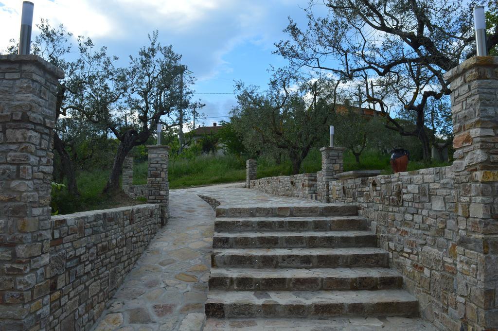 אריאנו אירפינו Villa Tre Colli Agri B&B מראה חיצוני תמונה