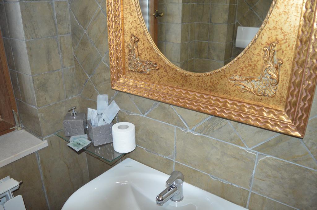 אריאנו אירפינו Villa Tre Colli Agri B&B מראה חיצוני תמונה