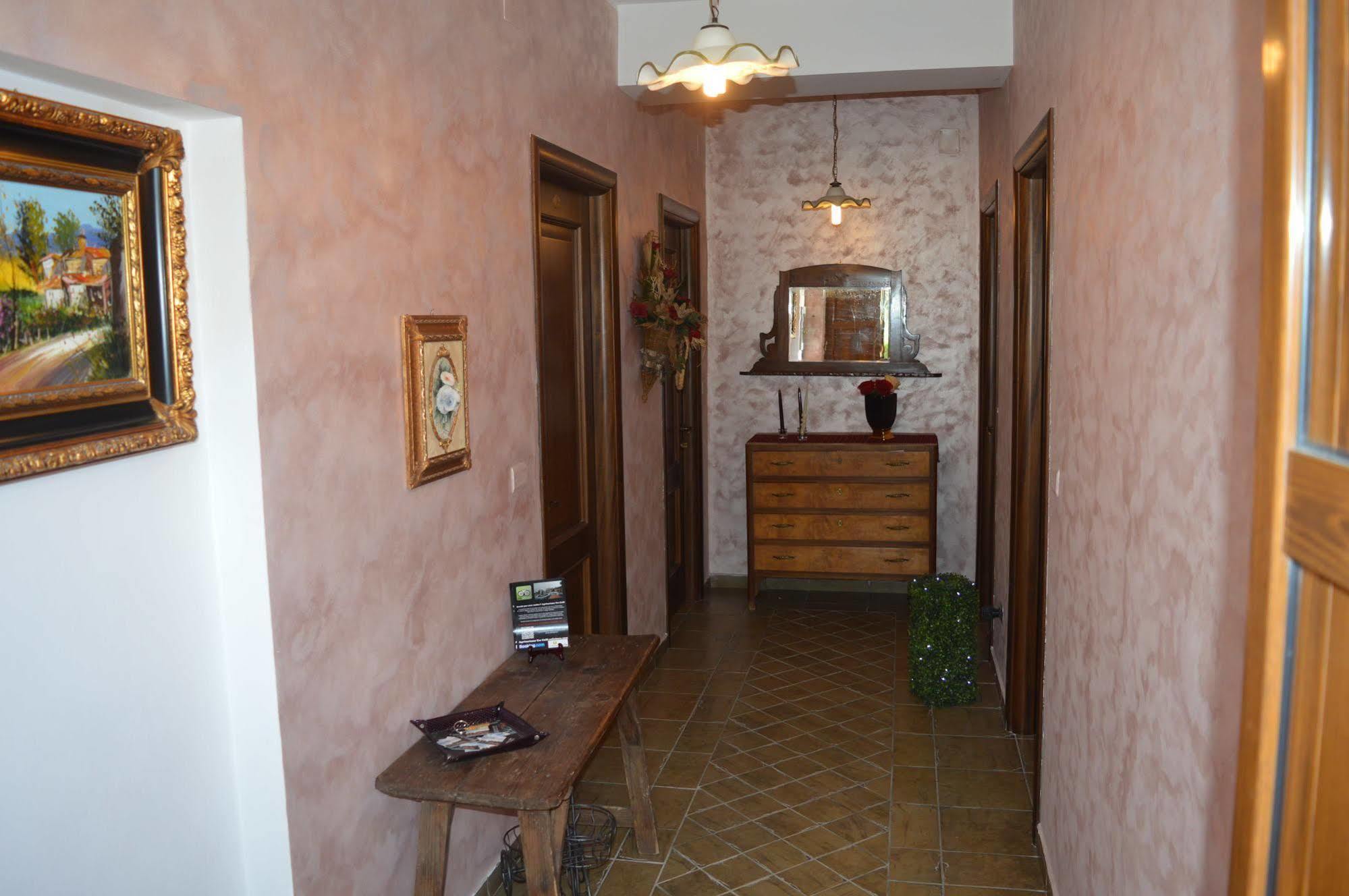 אריאנו אירפינו Villa Tre Colli Agri B&B מראה חיצוני תמונה