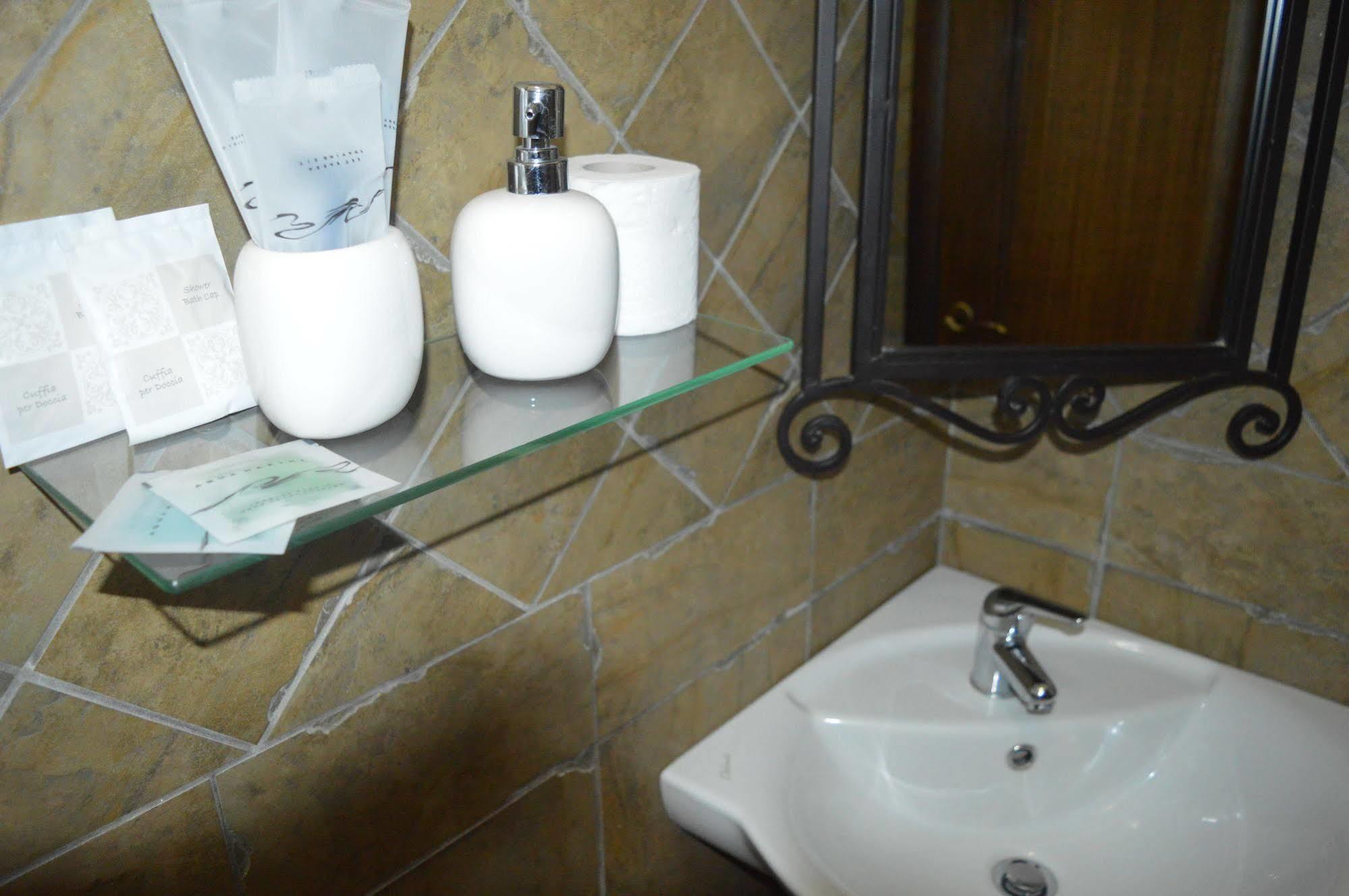 אריאנו אירפינו Villa Tre Colli Agri B&B מראה חיצוני תמונה