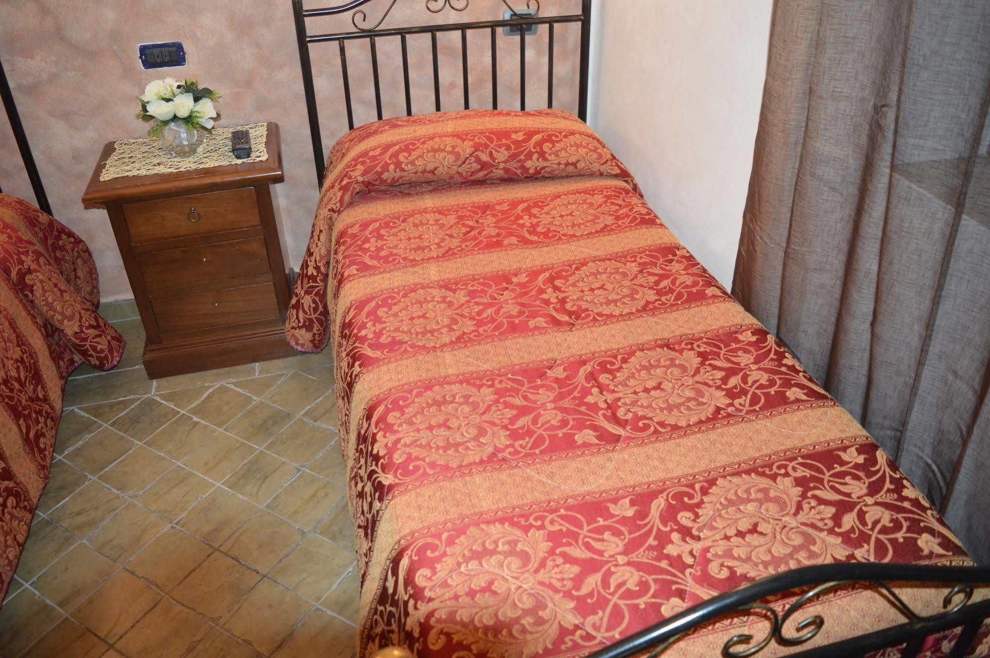 אריאנו אירפינו Villa Tre Colli Agri B&B מראה חיצוני תמונה